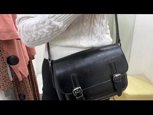 ❤️ Masturbation publique de la jeune salope FeralBerry avec un gode dans la cabine d'essayage ☑ Porno vk at fr.8kpornvids.ru ❌