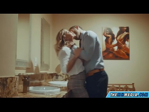 ❤️ Quand une blonde plantureuse vous séduit dans des toilettes publiques. ☑ Porno vk at fr.8kpornvids.ru ❌